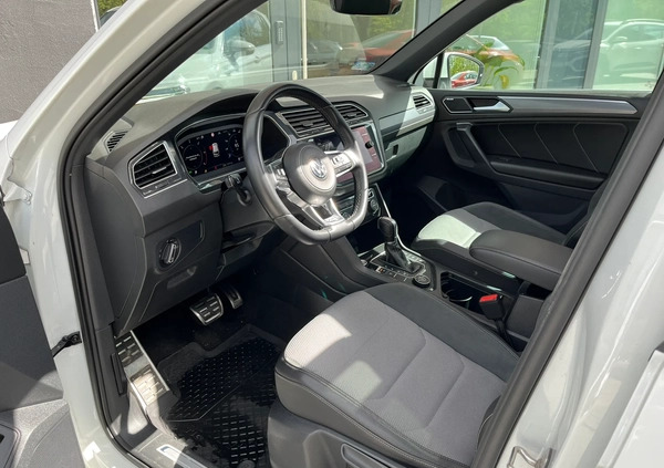 Volkswagen Tiguan cena 119999 przebieg: 123200, rok produkcji 2018 z Wołów małe 326